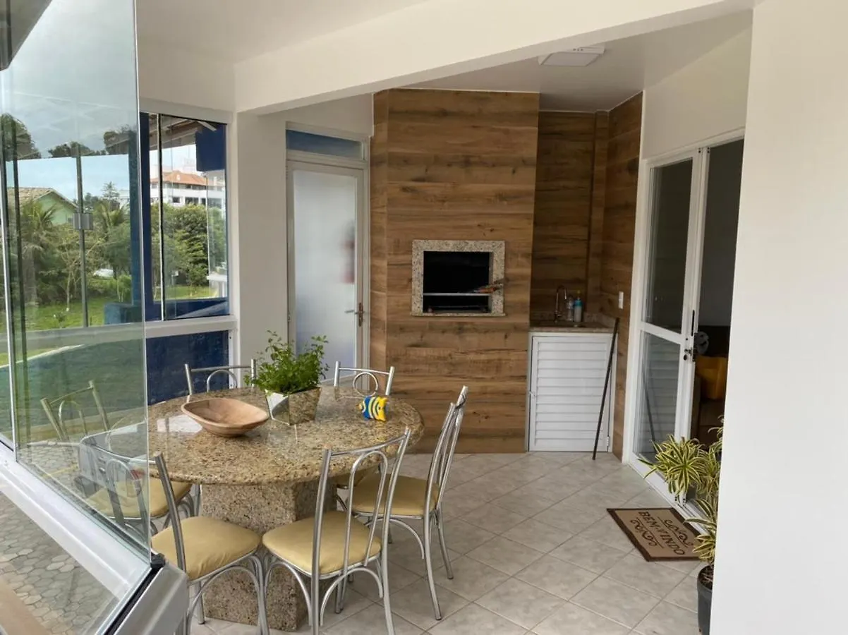 Apto 251 - Condominio Solar Das Bromelias Bombinhas