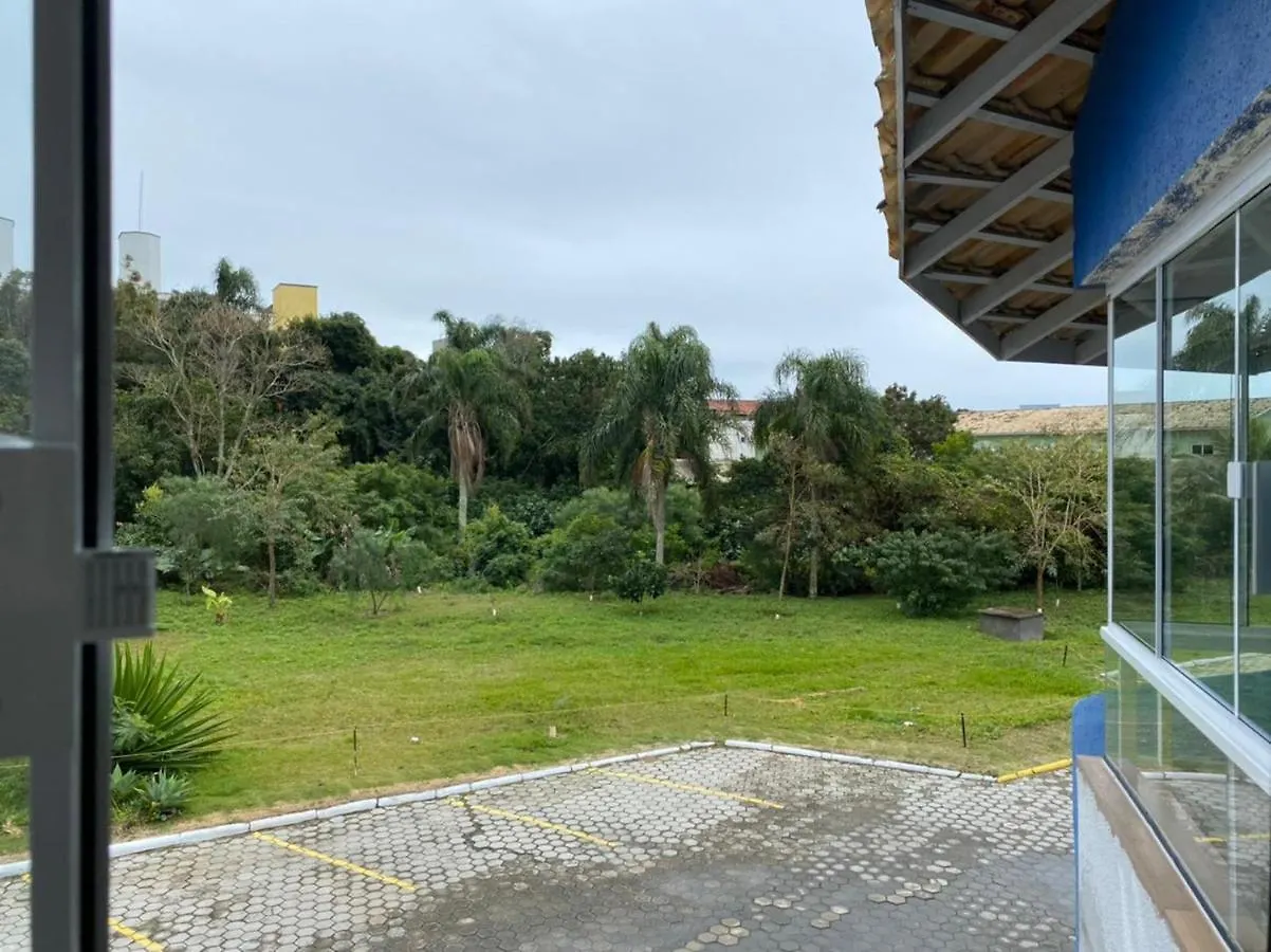 Apto 251 - Condominio Solar Das Bromelias Bombinhas Brasil