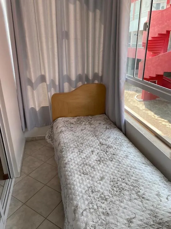 Apto 251 - Condominio Solar Das Bromelias Bombinhas Apartamento